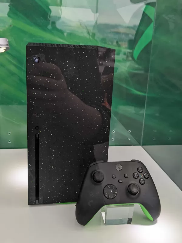 Neue Modelle der Xbox -Serie X und S - erste Look -Bilder