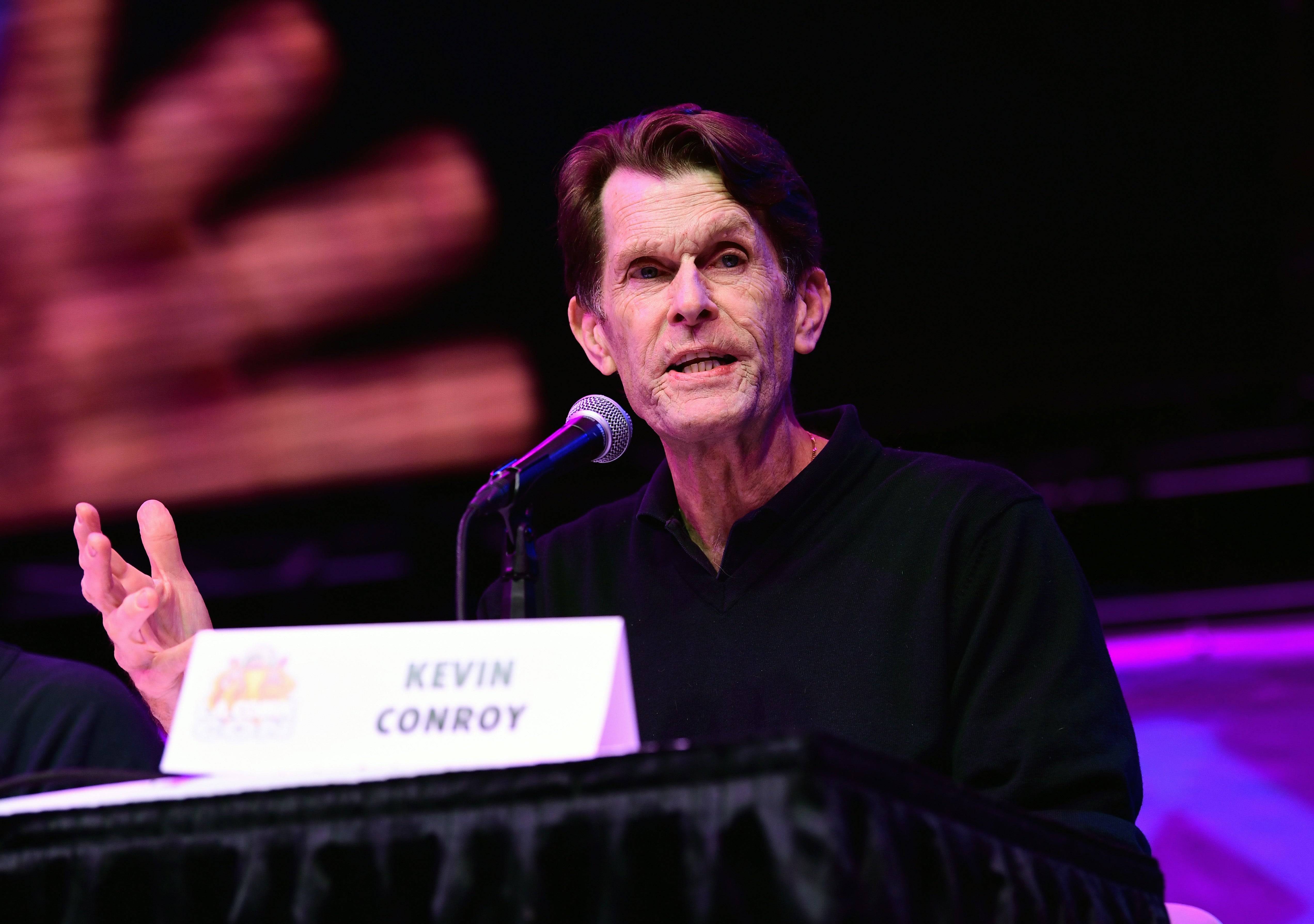 2021 년 Kevin Conroy. chelsea Guglielmino/Getty Images의 사진.