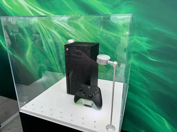 Neue Modelle der Xbox -Serie X und S - erste Look -Bilder