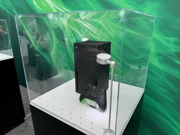Neue Modelle der Xbox -Serie X und S - erste Look -Bilder