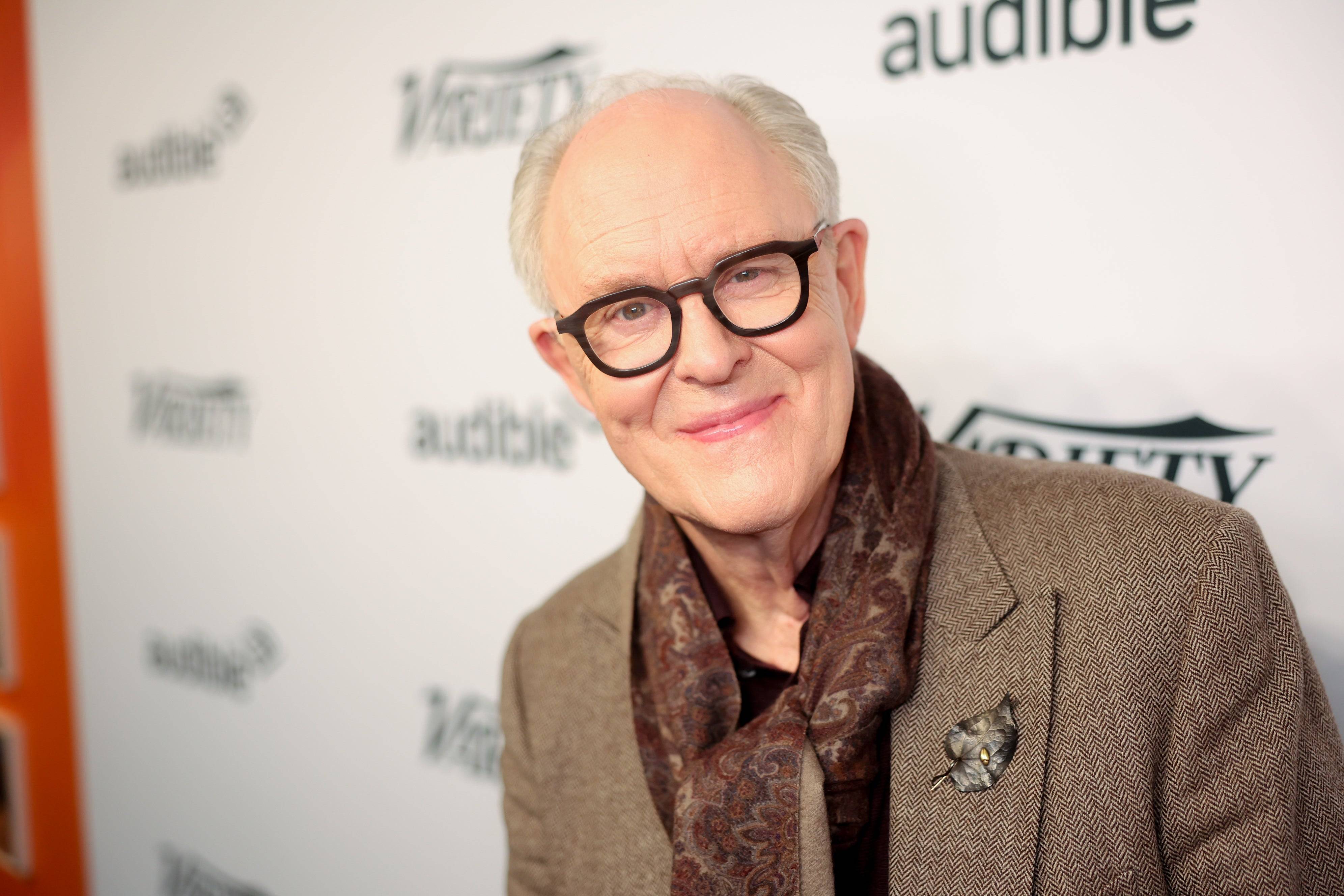 John Lithgow in den letzten Gesprächen, um Dumbledore in HBOs Harry Potter -Serie zu spielen