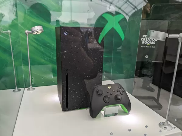 Neue Modelle der Xbox -Serie X und S - erste Look -Bilder